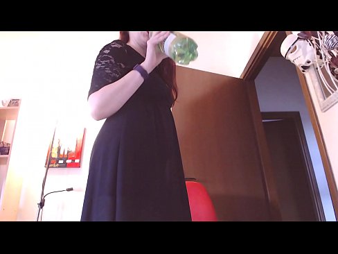 ❤️ Ein unterwürfiger Sklave, der schmutzige und üppige Höschen liebt, wird gezwungen zu masturbieren, nachdem er dieses Video gesehen hat! ️❌ Sex video bei uns ️❤